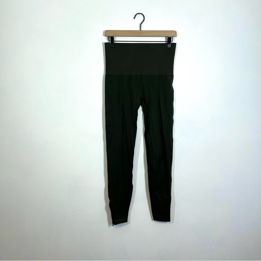 SPANX Dark Olive Green Seamless Leggings Ankle Zipper 1X - Picture 2 of 4
